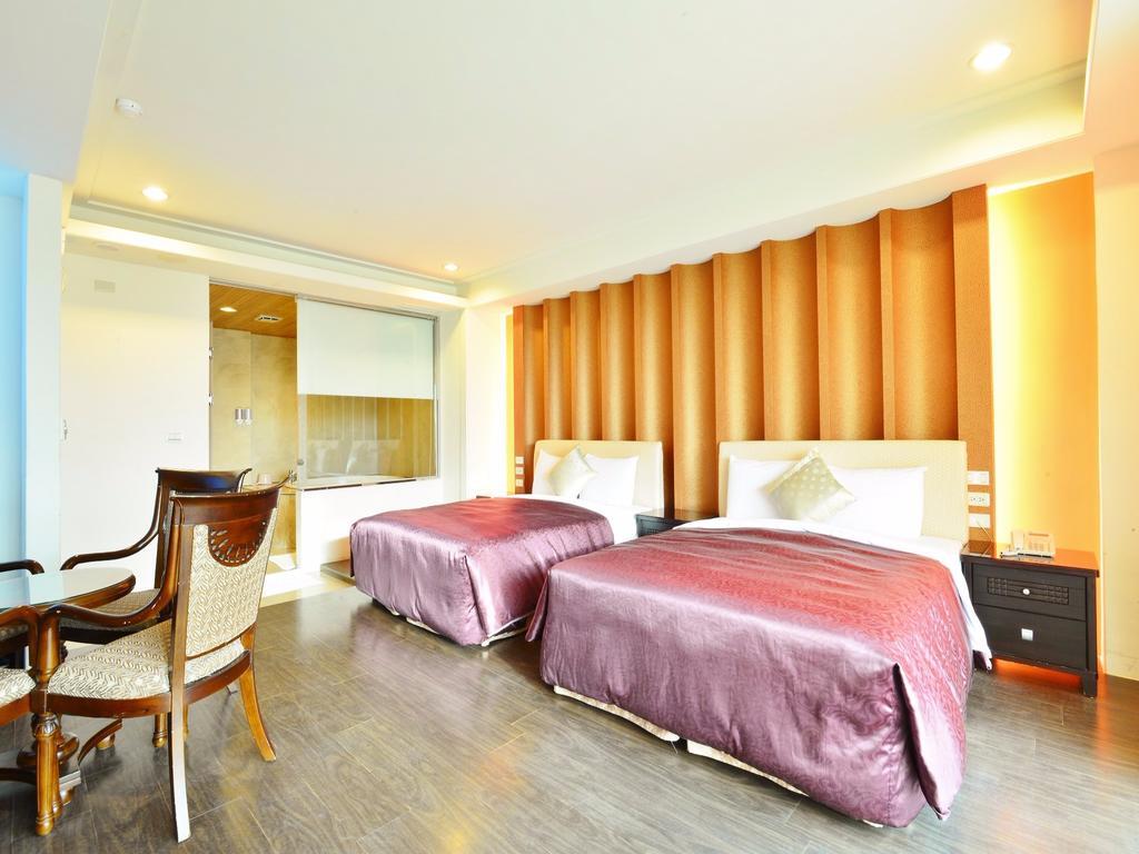 Tranquil Sea Vacation Hotel Kenting Extérieur photo