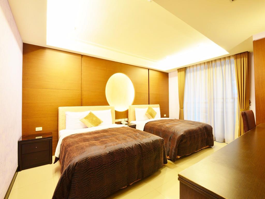 Tranquil Sea Vacation Hotel Kenting Extérieur photo