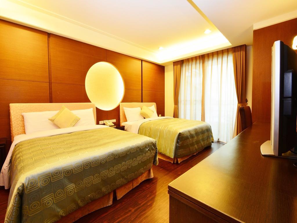 Tranquil Sea Vacation Hotel Kenting Extérieur photo