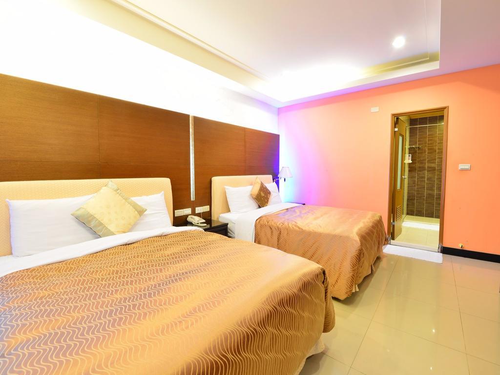 Tranquil Sea Vacation Hotel Kenting Extérieur photo