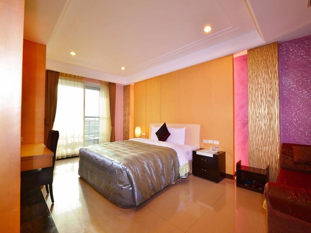 Tranquil Sea Vacation Hotel Kenting Extérieur photo