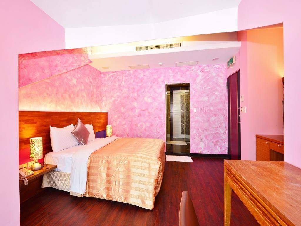 Tranquil Sea Vacation Hotel Kenting Extérieur photo