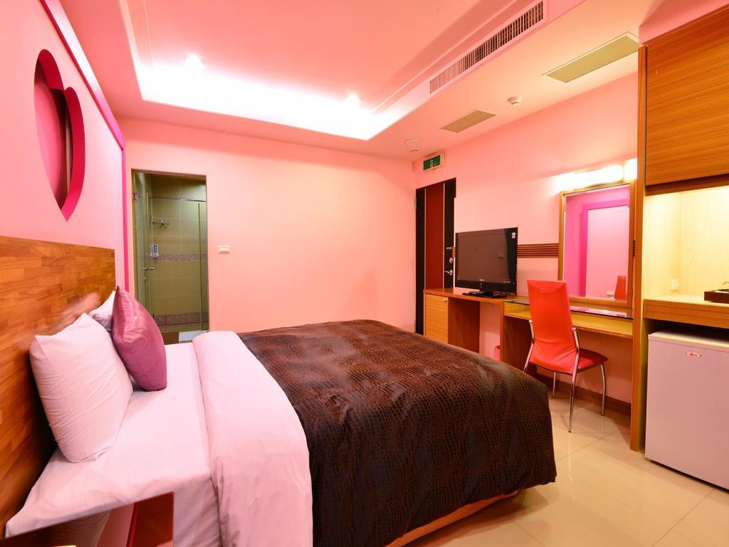 Tranquil Sea Vacation Hotel Kenting Extérieur photo